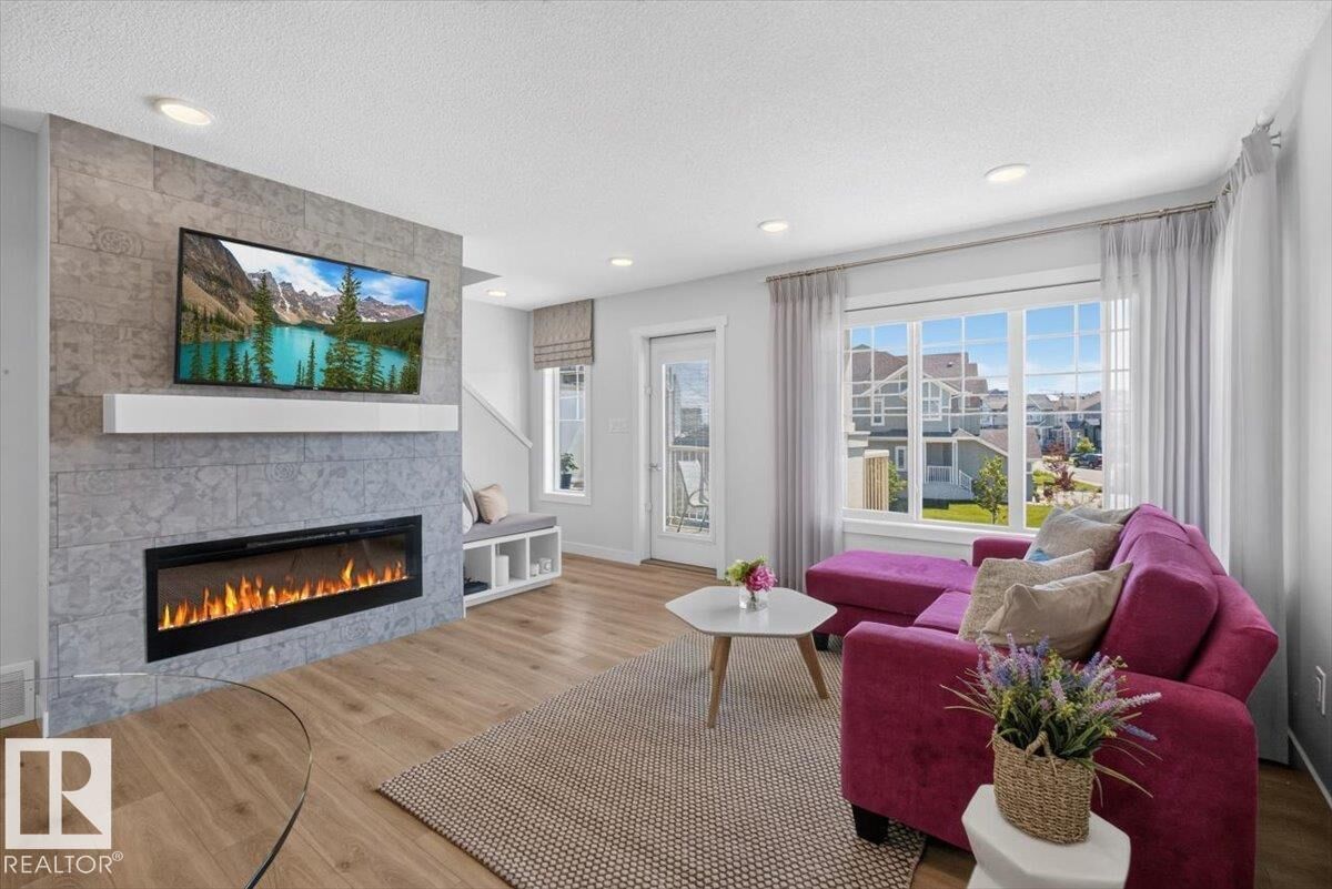Property Photo: 862 Daniels Way SW AB T6W 4C8