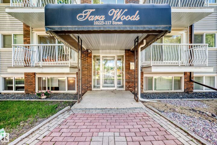 Property Photo: 10225 117 Street NW 305 AB T5K 1X7