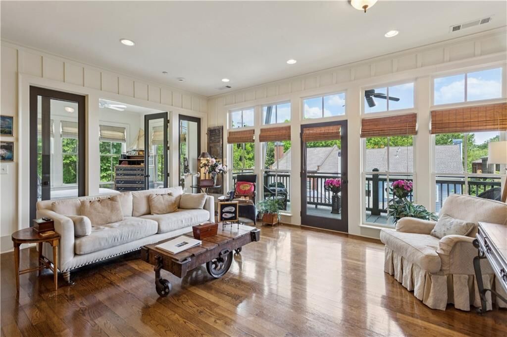 Property Photo: 402 Prosper Circle 204 GA 30060