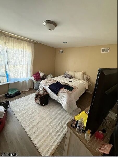 Property Photo:  480 S 17th St  NJ 07103 
