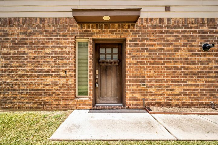 Property Photo: 3322 Orchard Bridge Lane TX 77471
