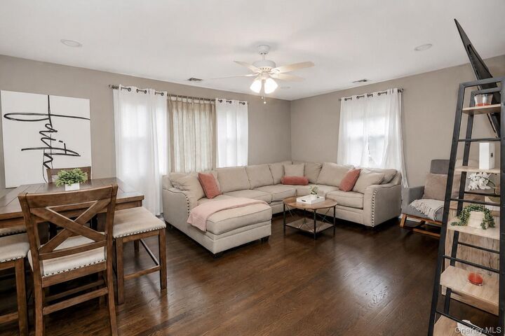 Property Photo: 40 Wall Street NY 10923