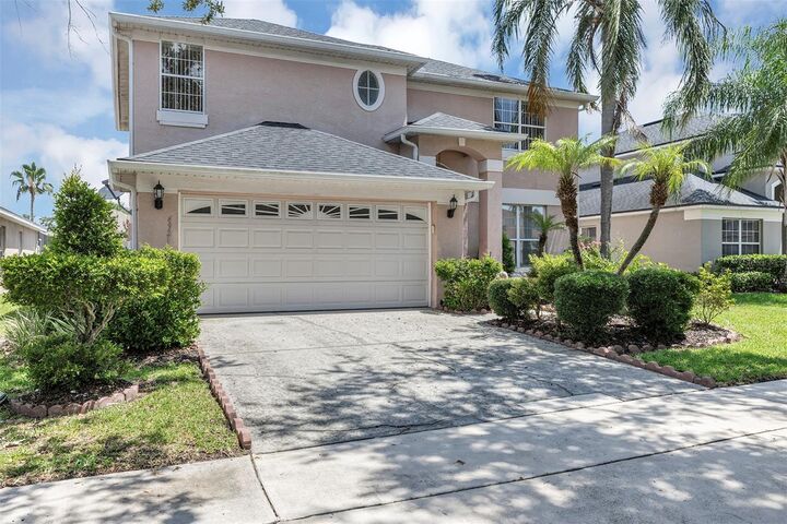 Property Photo: 4921 Casa Vista Drive FL 32837