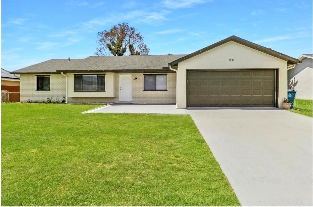 Property Photo: 940 Forest Street NE FL 32907