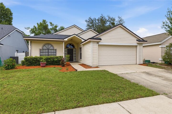 Property Photo:  718 Birgham Place  FL 32746 