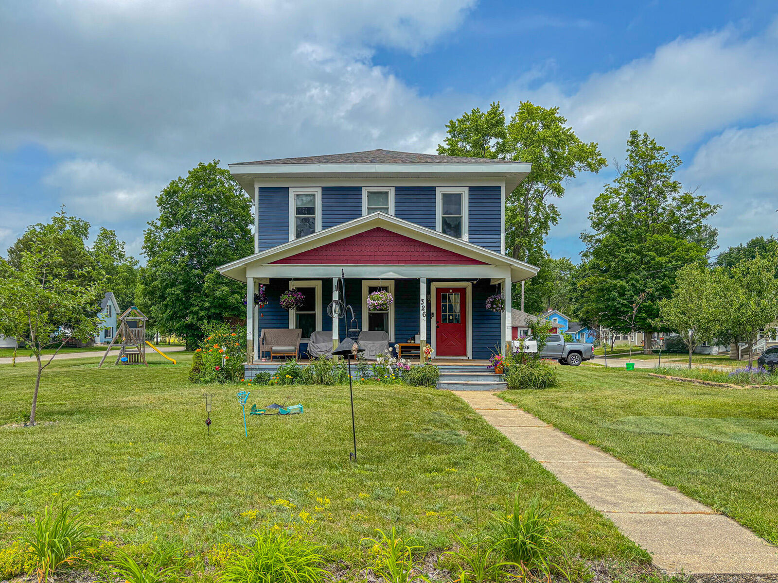 Property Photo: 326 W Bridge Street MI 49307
