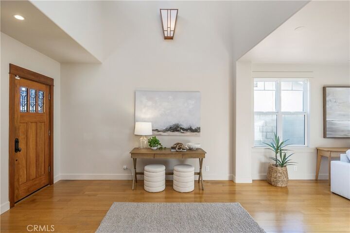Property Photo:  1005 Marvista Avenue  CA 90740 