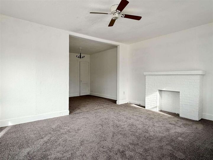 Property Photo: 311 W Broadway Ave OK 74601