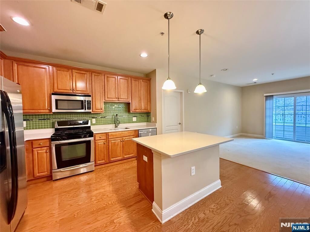 Property Photo:  2214 Ramapo Court  NJ 07457 