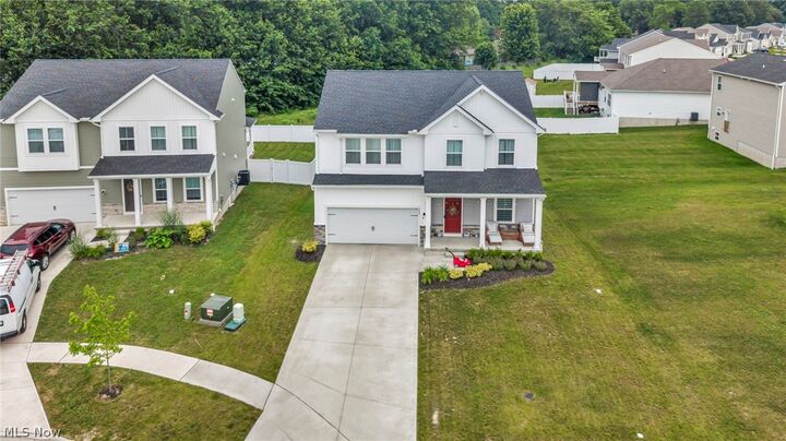 Property Photo: 704 Maple Hollow Court OH 44035