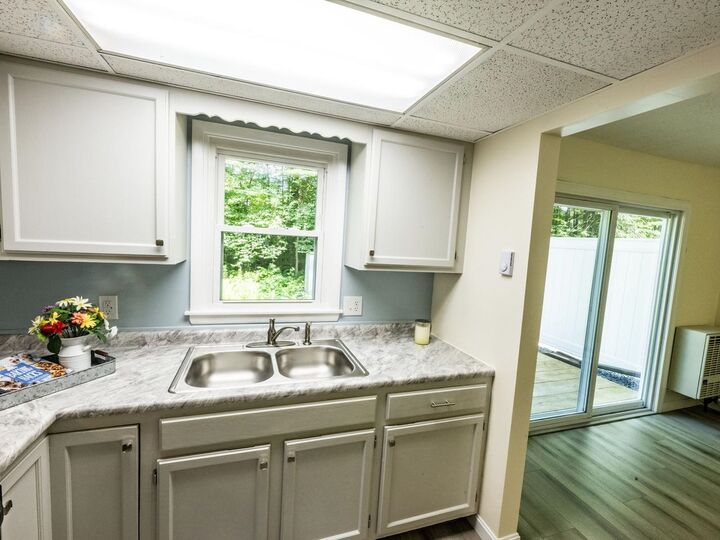 Property Photo: 86 Pinecrest Drive VT 05452