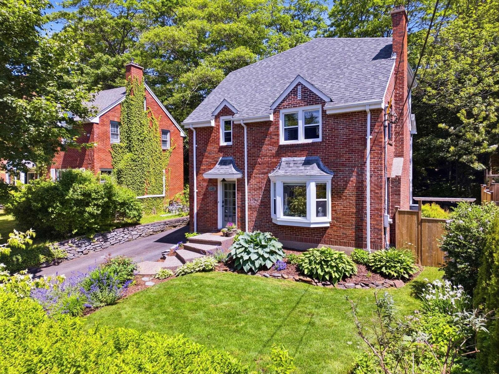 Property Photo: 1135 Rockcliffe Street NS B3H 3Y7