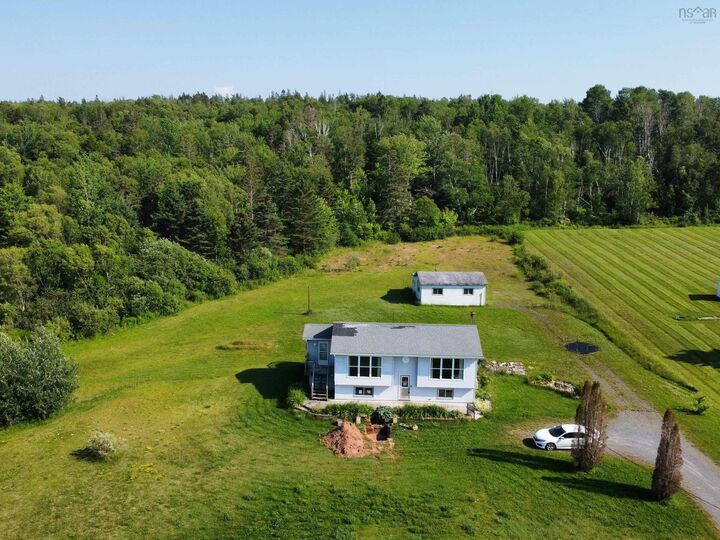 Property Photo: 1478 Highway 215 NS B0N 2R0