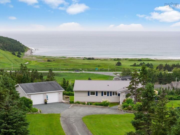 Property Photo:  9 Leeward Lane  NS B2Z 1V2 