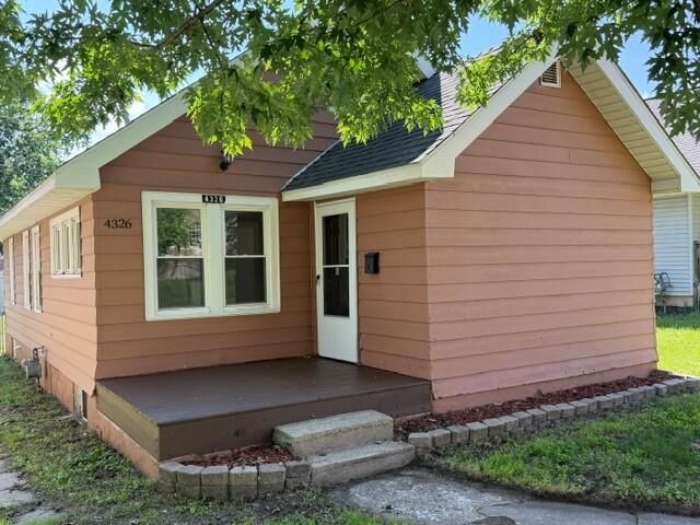 Property Photo:  4326 Morgan Avenue N  MN 55412 