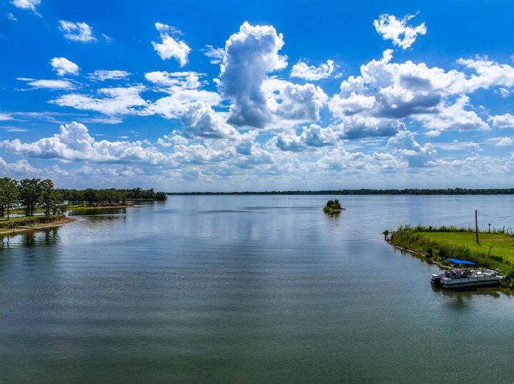 Property Photo:  150 Private Road 5184  TX 75783 