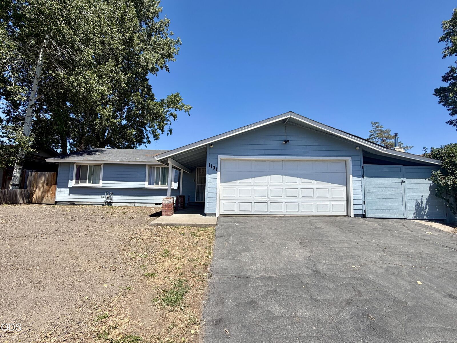 Property Photo:  1131 Merryman Drive  OR 97603 