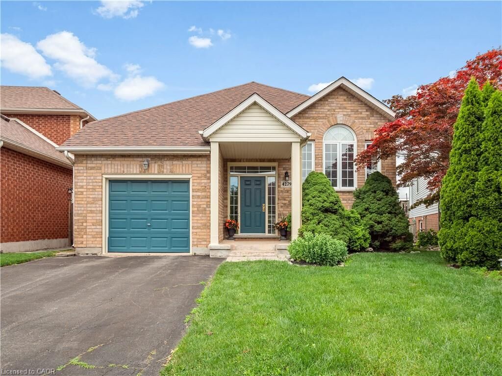 Property Photo:  4279 Southerland Court  ON L2G 7W4 