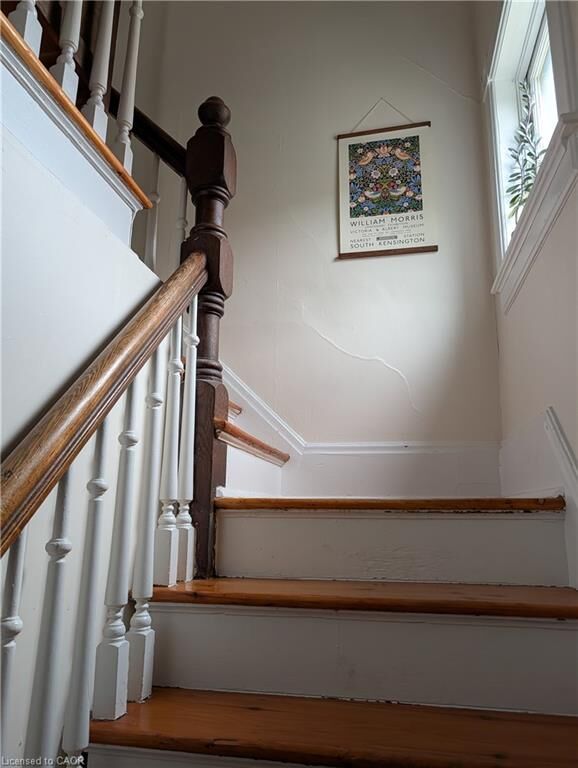 Property Photo:  15 Martin Street  ON N2G 2X1 