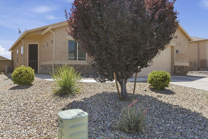 Property Photo:  5841 N Thornberry Drive  AZ 86314 