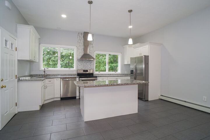 Property Photo:  48 Andover Rd 1  MA 01821 
