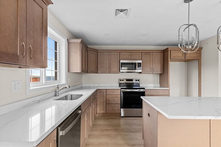 Property Photo:  393 Court St 6  MA 02360 