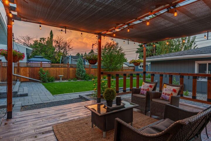 Property Photo:  503 88 Avenue SE  AB T2H 1T9 