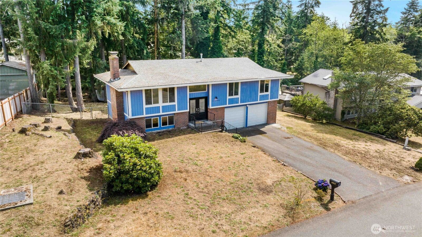 Property Photo:  5194  Granada Place SE  WA 98367 