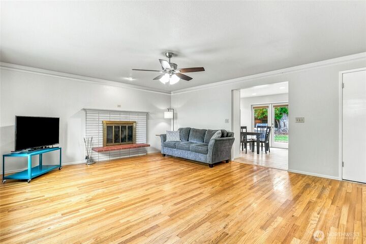 Property Photo: 2016 Crawford Drive WA 99362