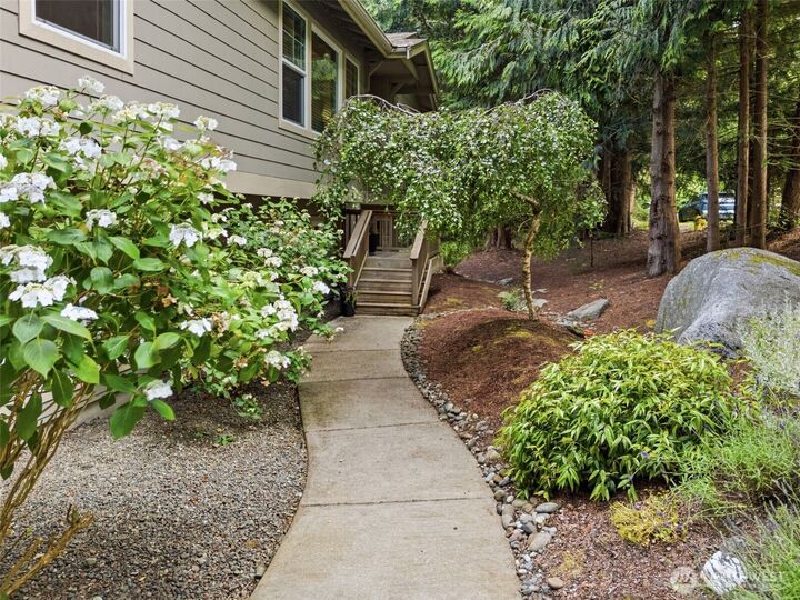 Property Photo:  43  Goliah Lane  WA 98365 