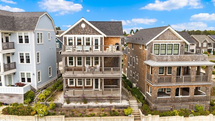 Property Photo:  14  Ocean Tide Lane  WA 98571 