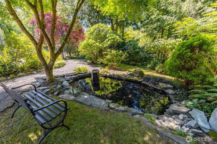 Property Photo:  18915  Cascade Ridge Court  WA 98274 