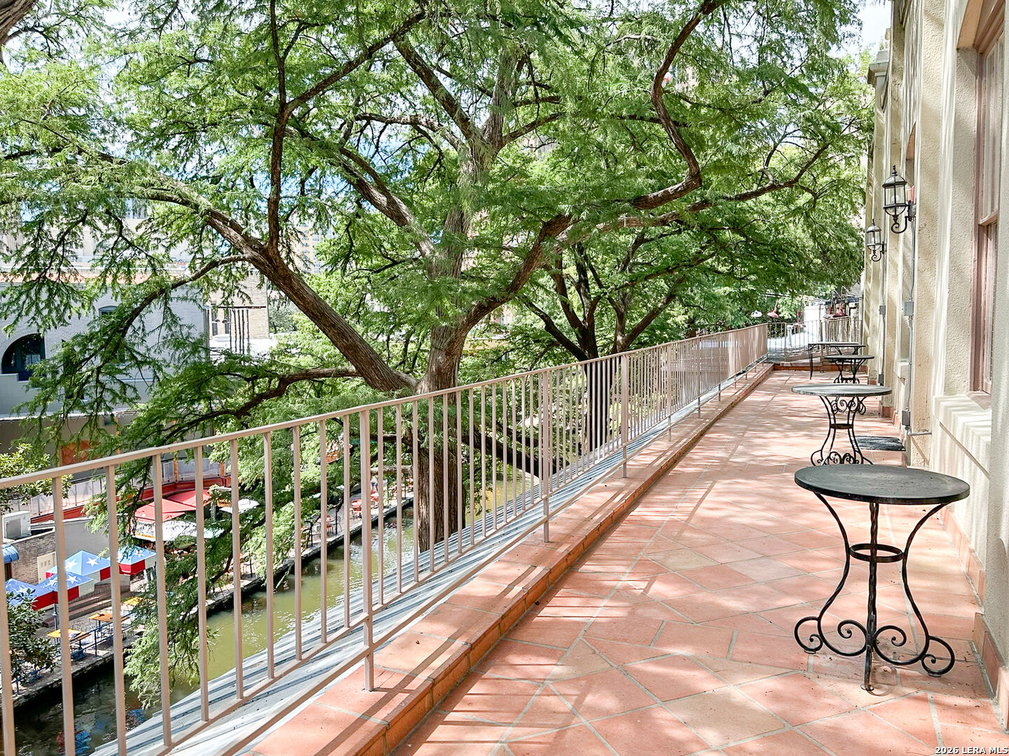 Property Photo:  245 Losoya  TX 78205 