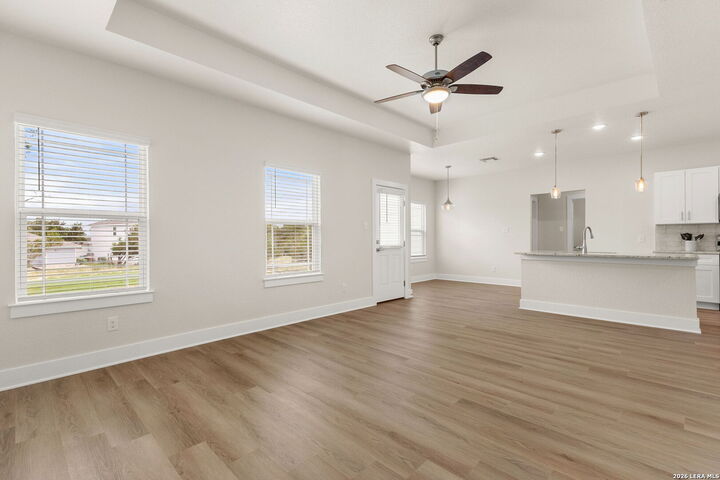 Property Photo:  952 Rimrock Cv  TX 78070 