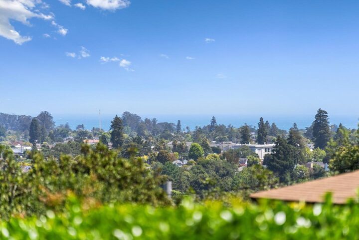 Property Photo:  31 S Circle Dr  CA 95060 