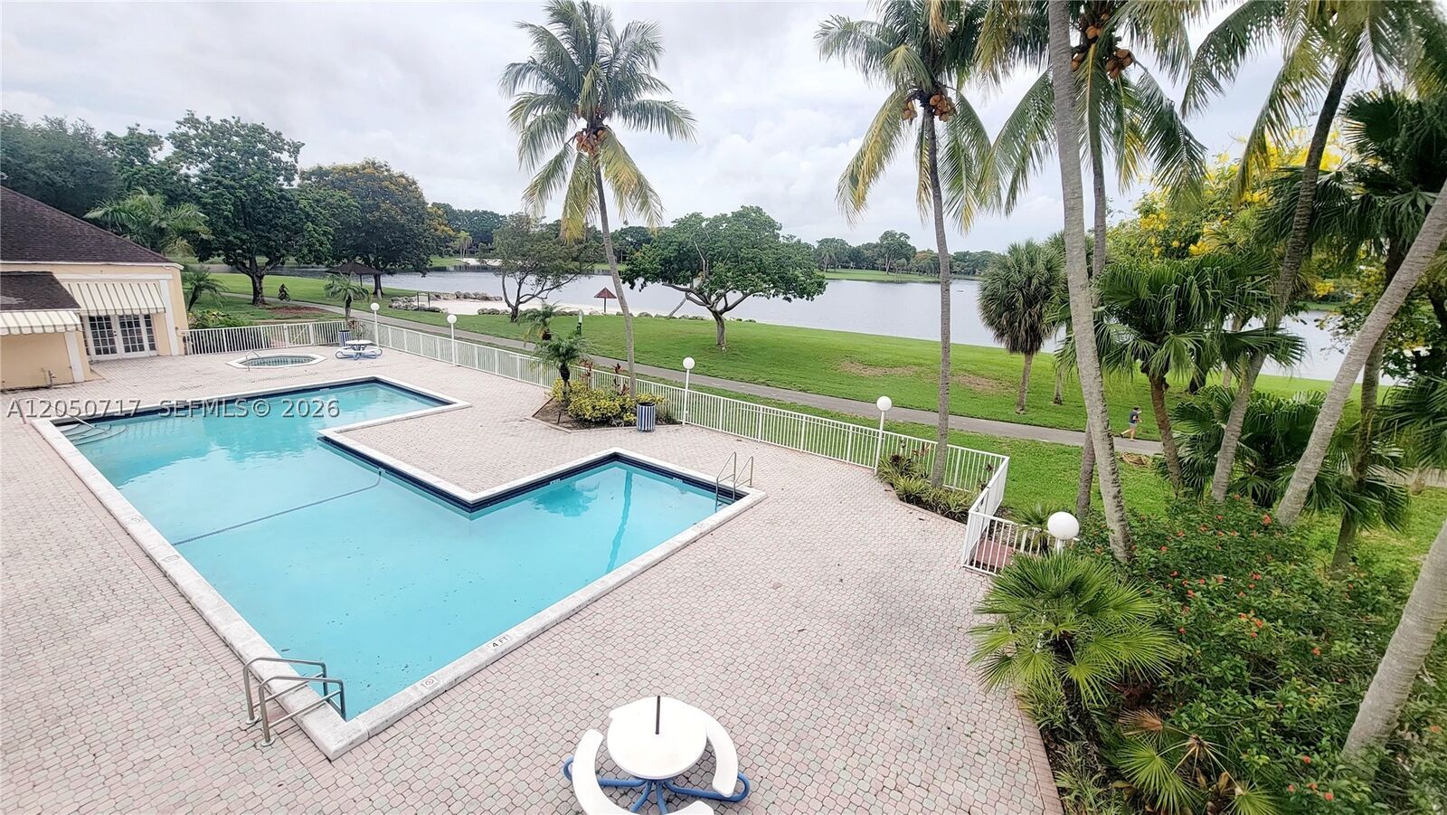 Property Photo:  15320 SW 106th Ter 1115  FL 33196 