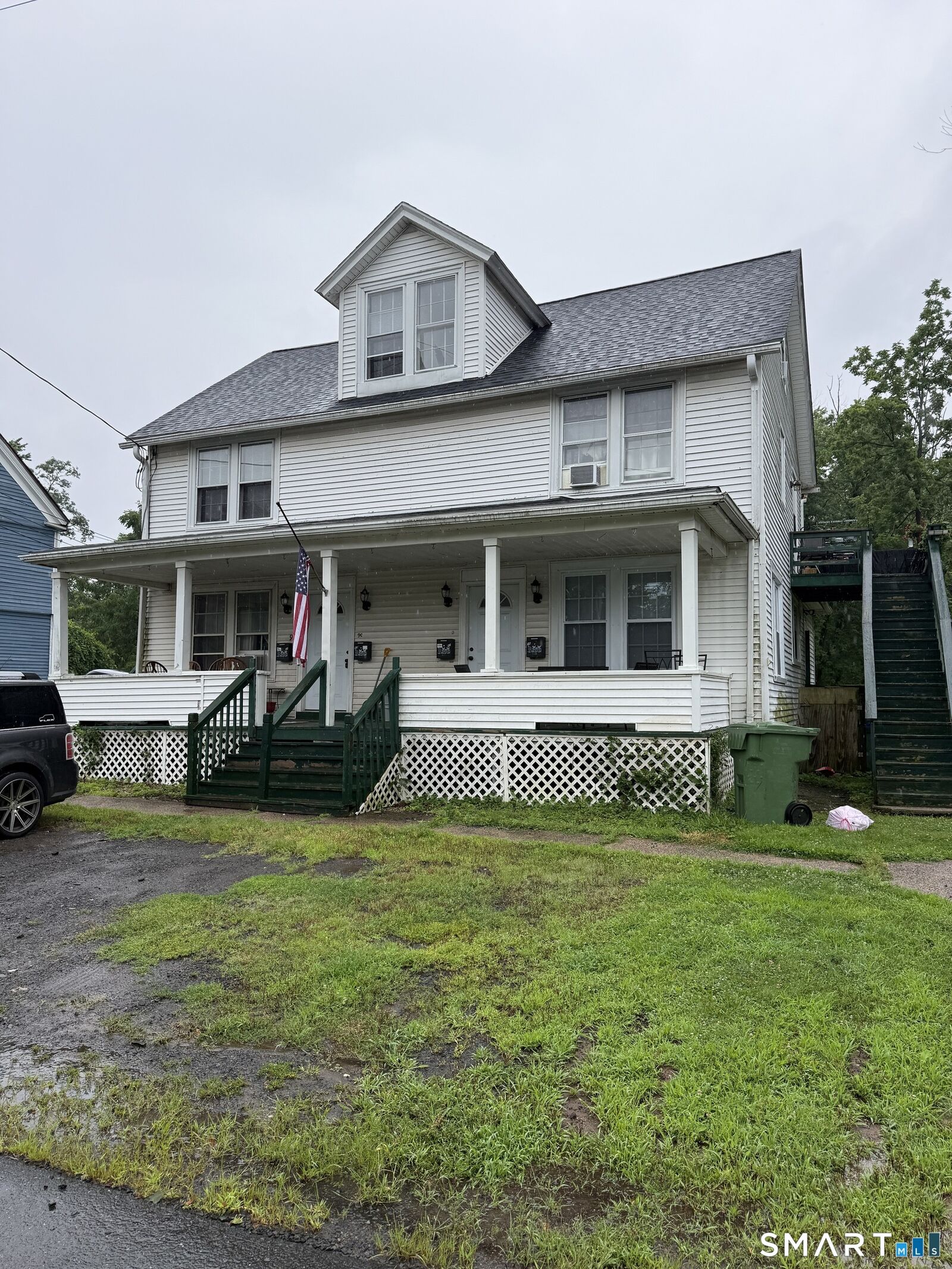 Property Photo: 9 South Street C CT 06416
