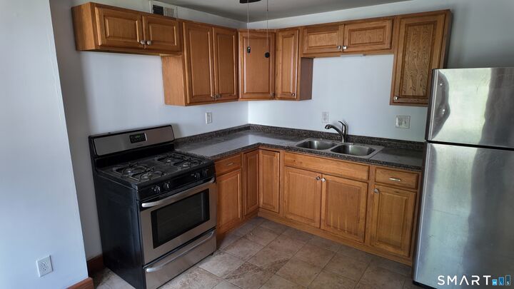 Property Photo:  1-3 Hull Street 3A  CT 06484 