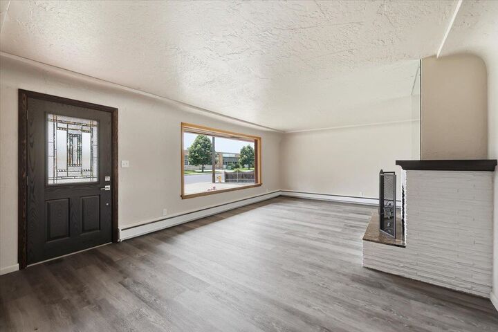 Property Photo:  228 W Nebraska Ave  WA 99205 