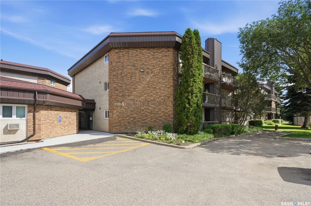 Property Photo: 730A Heritage Lane 107 SK S7H 5M6