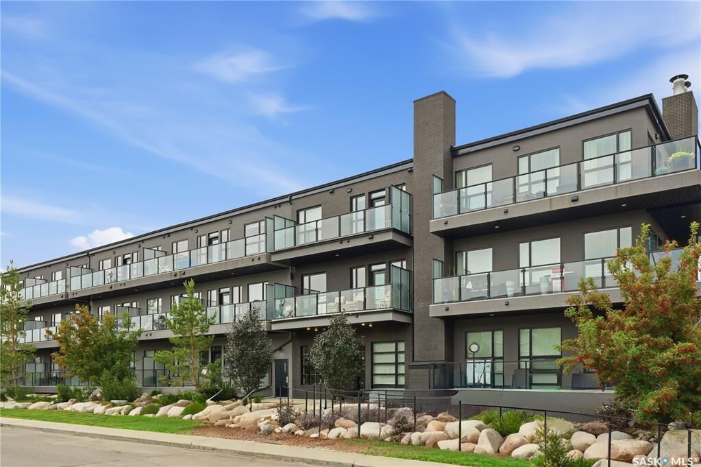 Property Photo:  415 Maningas Bend 306  SK S7W 0T6 