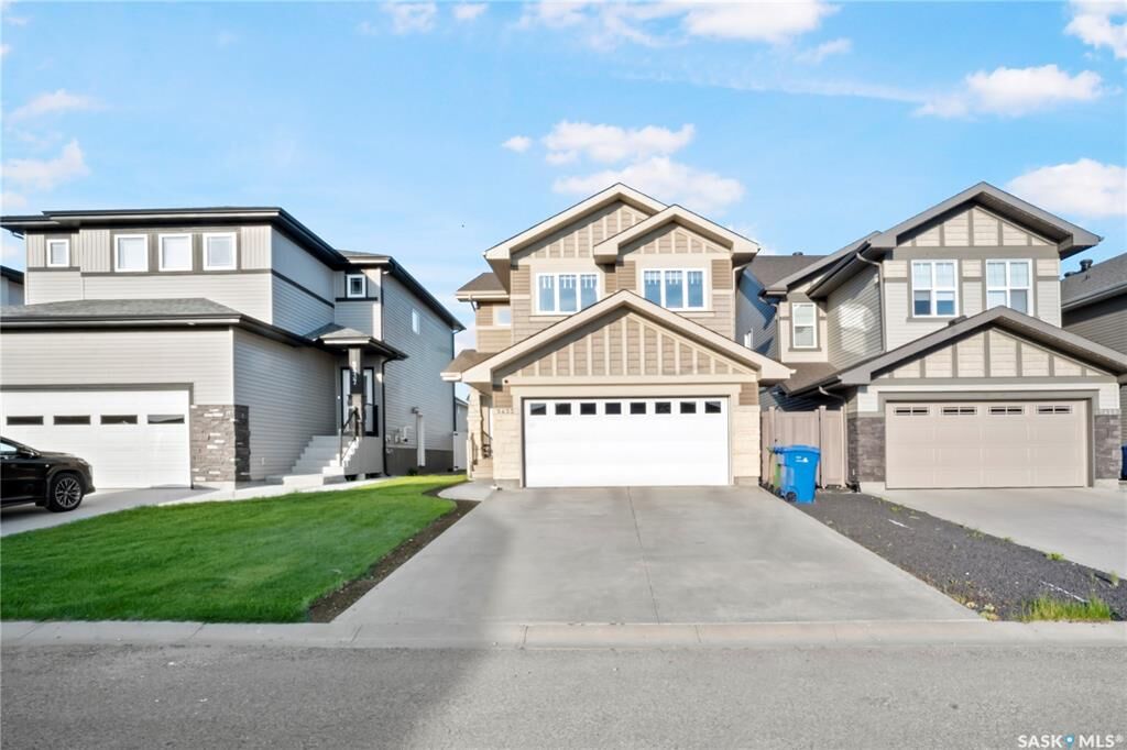 Property Photo:  5433 Green Alder Way E  SK S4V 3M7 