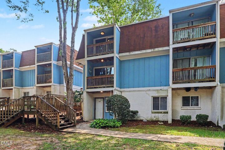 Property Photo:  7040 Longstreet Drive C  NC 27615 
