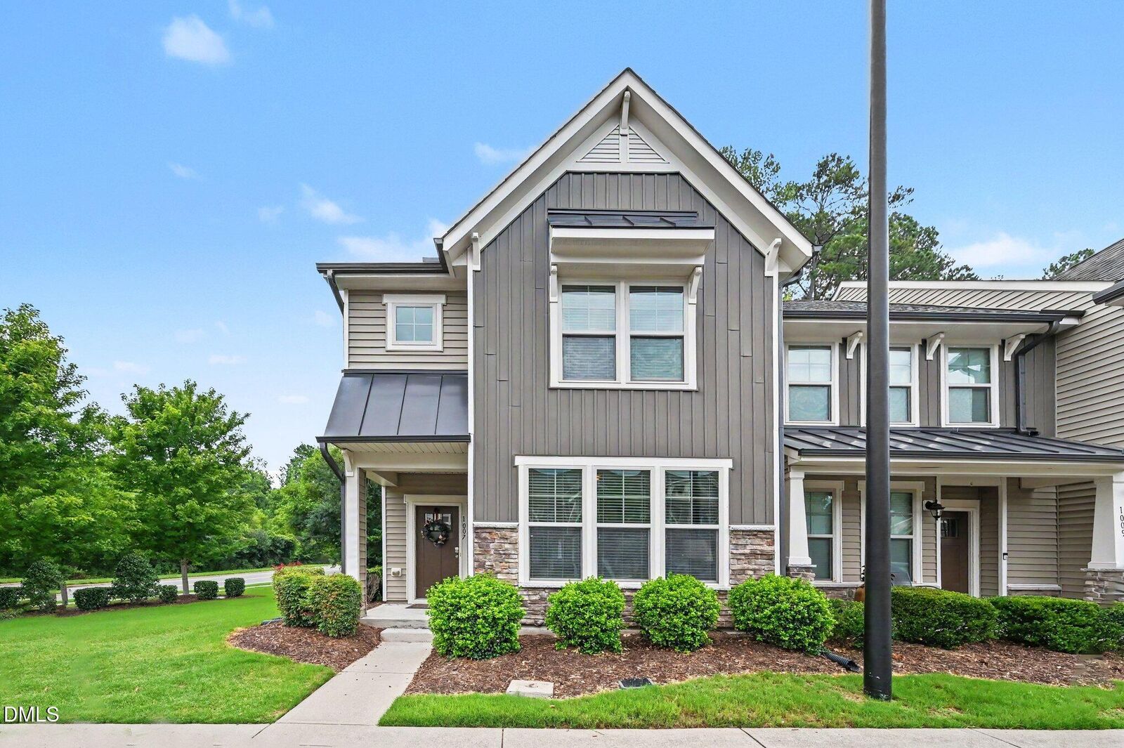 Property Photo:  1007 Midtowne Way  NC 27713 