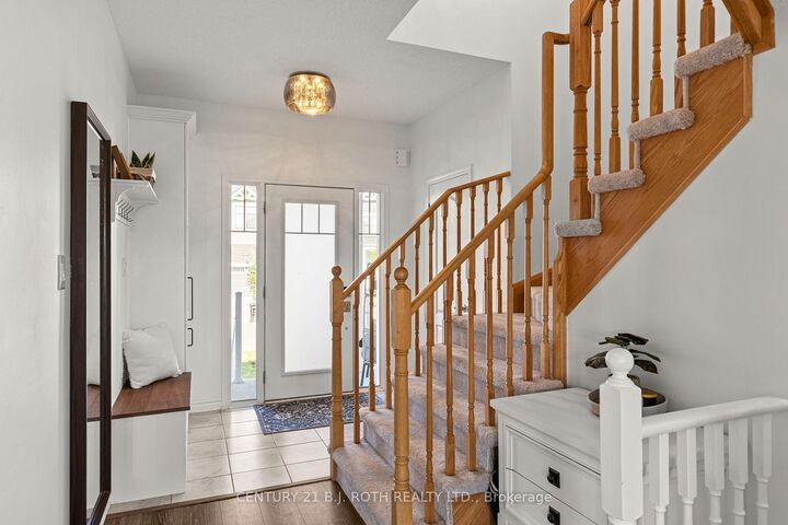 Property Photo:  32 Sandhill Crane Drive  ON L9Z 0J6 