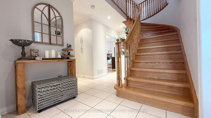 Property Photo:  95 Owl Ridge Drive  ON L4S 1R1 
