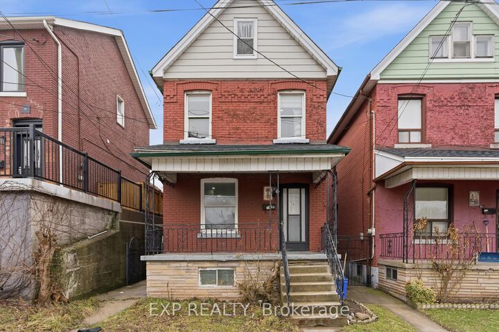 191 Queen Street N — photo 1