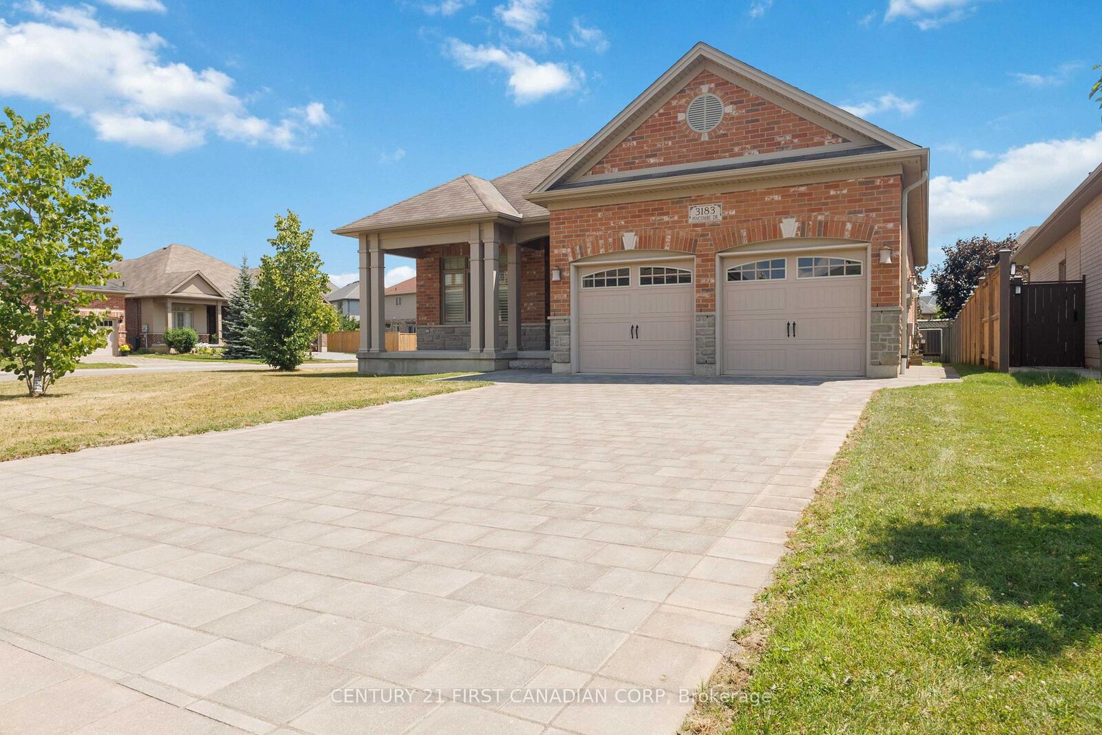 Property Photo: 3183 Pincombe Drive ON N6L 0B4