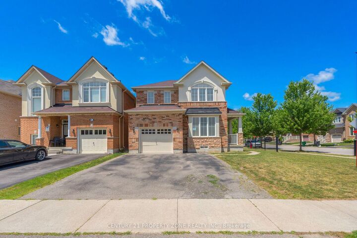 Property Photo:  30 Apple Valley Way Drive  ON L6P 3R3 
