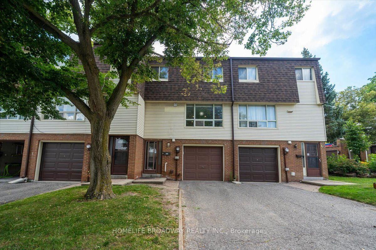 Property Photo: 62 Jenny Wrenway N/A ON M2H 2Y9